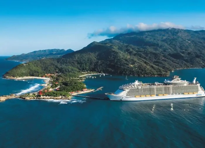 Familien- Kreuzfahrten auf den größten Schiffen der Welt